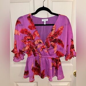 🌸🌺Sofia Vergara Purple Tropical Summer Blouse- XS